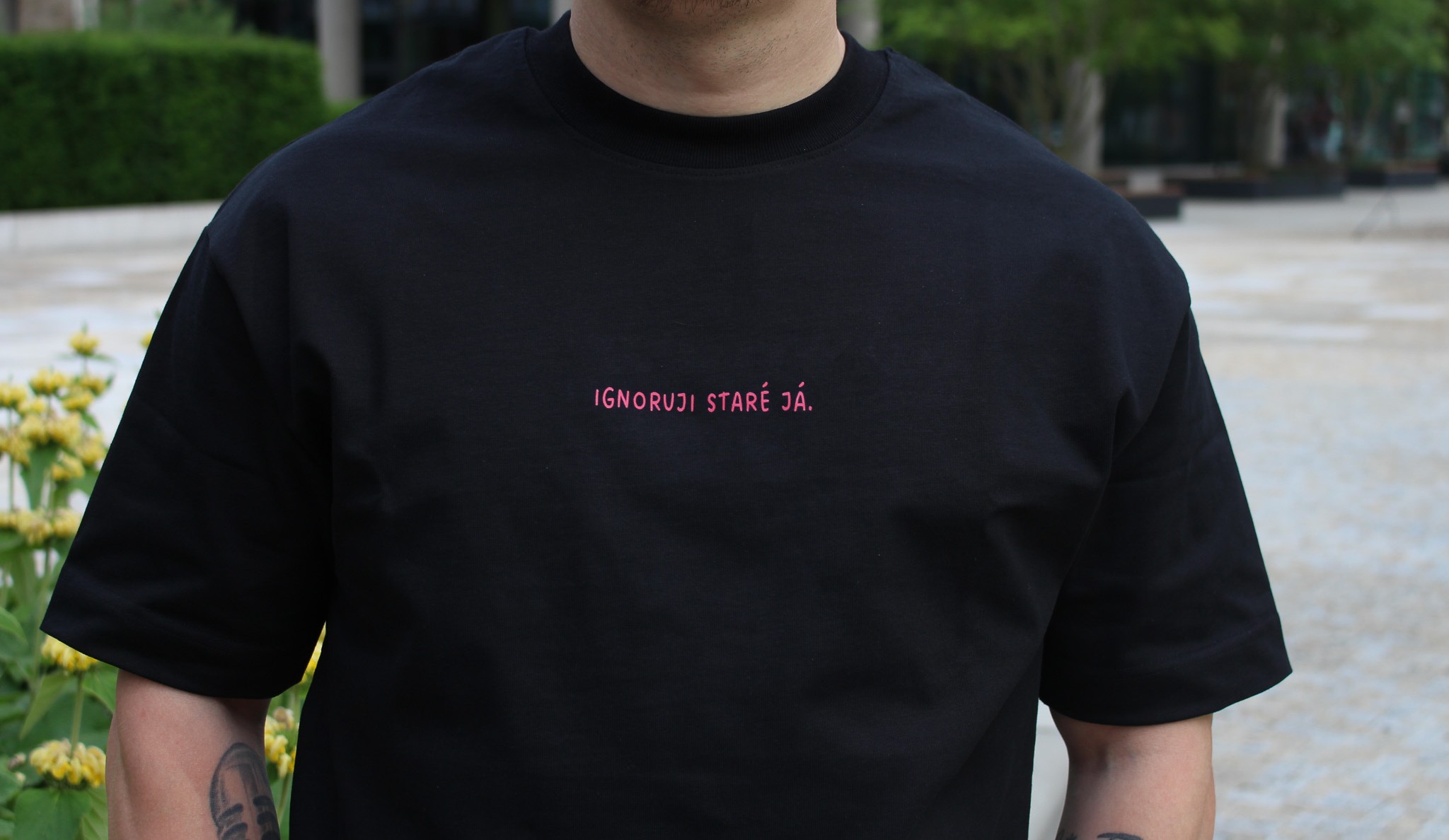 Oversize unisex tričko Ignoruji staré já.
