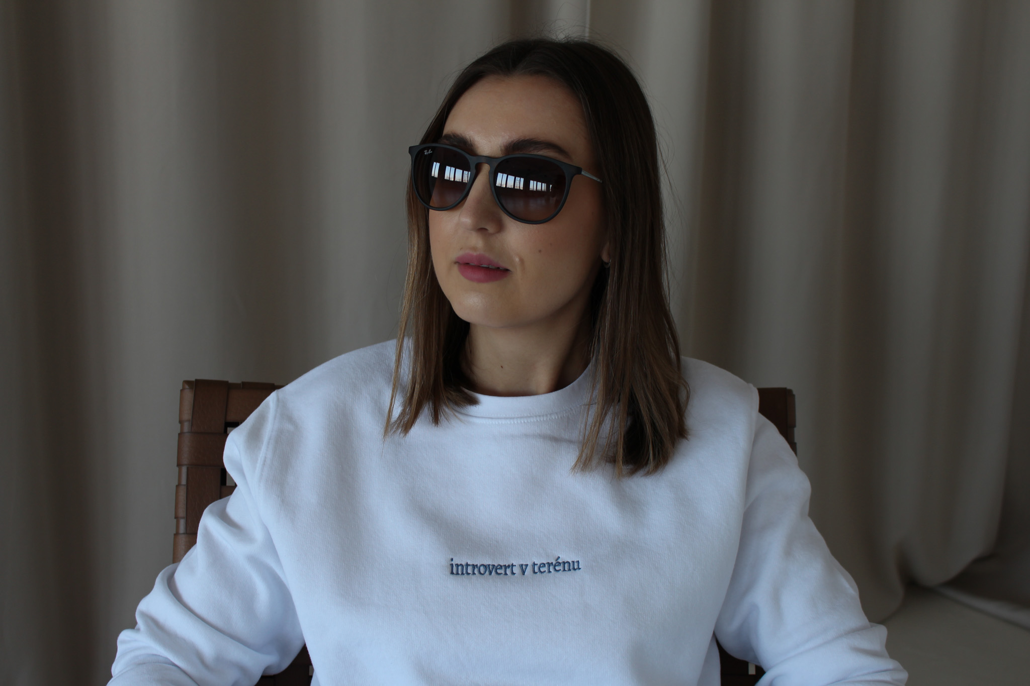 Mikina dámská Introvert v terénu