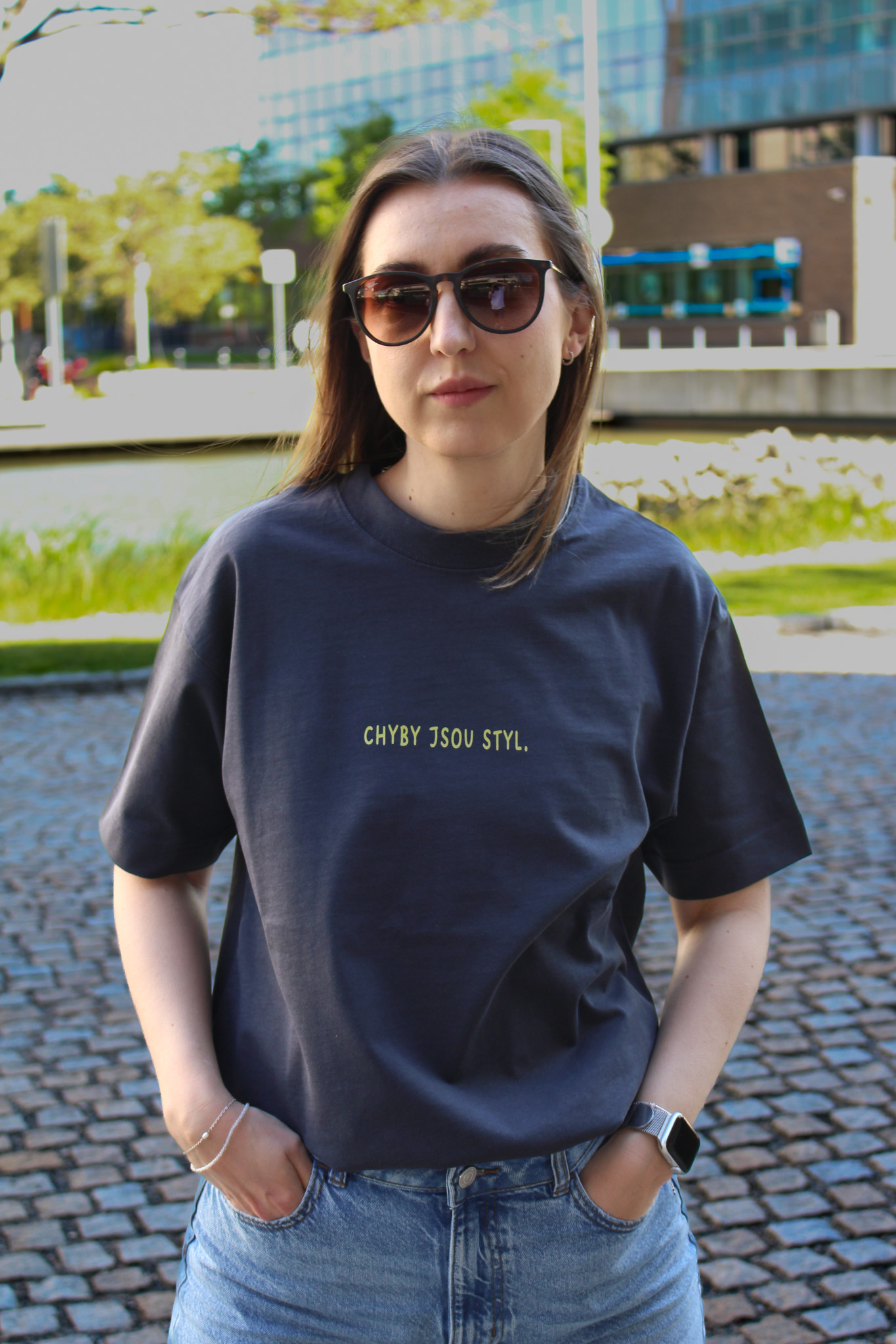 Oversize unisex tričko Chyby jsou styl.