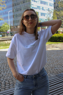 Oversize unisex tričko Žiju improvizací